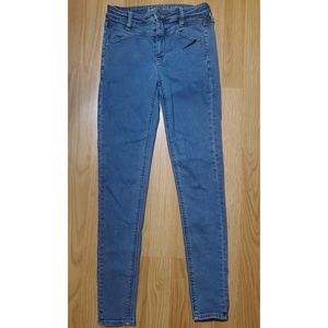 American Eagle Super Hi-Rise Jegging